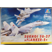 Sukhoi Su-27 Flanker B