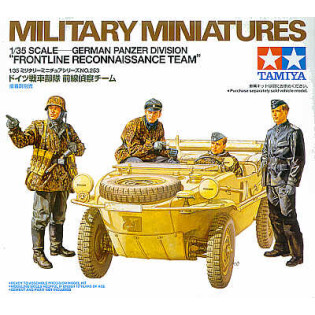German Panzer Division recce team, Schwimmwagen crew