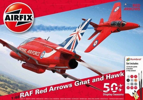 Red Arrows 50 years: Gnat & Hawk. Gift set w. paint & glue. 
