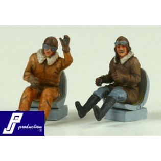 Seated pilots, WWI, 2 pcs