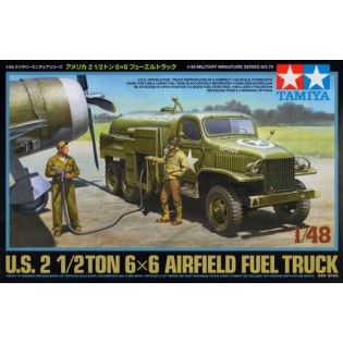 US 2,5 Ton 6x6 Airfield Fuel Truck w. 3 Figures