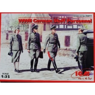 German Staff Personnel (4 fig) 